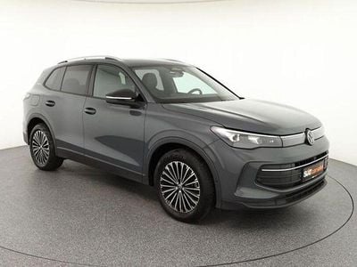 Gebraucht VW Tiguan Goal 150 PS (110 kW) 2025 Grau SUV