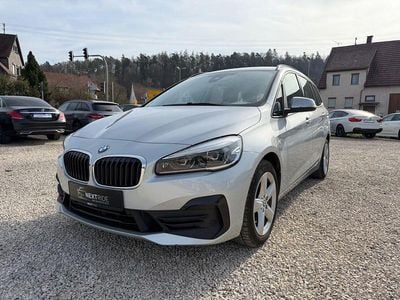 Gebraucht BMW 220 Gran Tourer Advantage 190 PS (139 kW) 2021 Silber Van / Kleinbus