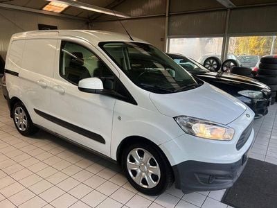 Weiß Gebraucht 2018 Ford Transit Trend Van / Kleinbus | 6.990 € (Superpreis)