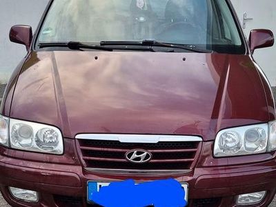 Rot Gebraucht 2005 Hyundai Trajet GLS Van / Kleinbus | 3.000 €