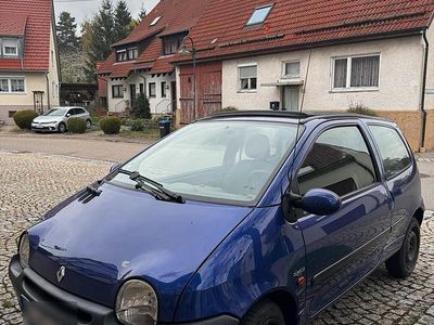 Second-hand Renault Twingo 75 CP (55 kW) 2001 Albastru Hatchback