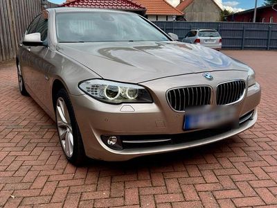 BMW 528