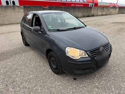 VW Polo