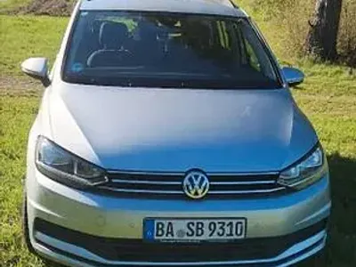 Gebraucht VW Touran Comfortline 150 PS (110 kW) 2020 Silber Van / Kleinbus
