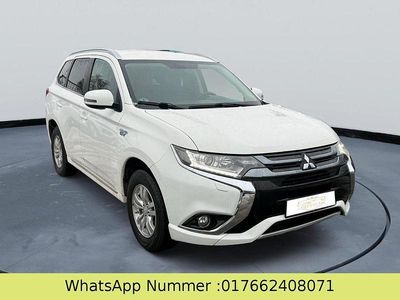Gebraucht Mitsubishi Outlander P-HEV Plus 121 PS (88 kW) 2015 Weiß SUV