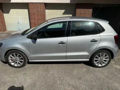 Gebraucht VW Polo Comfortline 75 PS (55 kW) 2009 Grau Kleinwagen