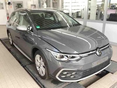 Second-hand VW Golf Alltrack 200 CP (147 kW) 2023 Gri Break