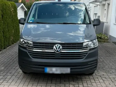 Gebraucht VW T6.1 150 PS (110 kW) 2022 Grau Van