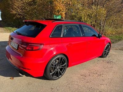 Rot Gebraucht 2020 Audi RS3 Ambiente Limousine | 44.800 € (Fairer Preis)