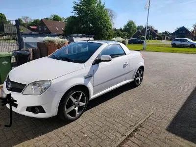 Gebraucht Opel Tigra 125 PS (91 kW) 2006 Weiß Cabrio