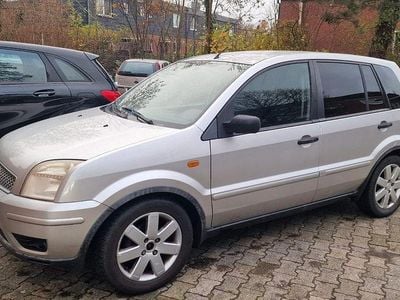Gebraucht Ford Fusion 68 PS (50 kW) 2004 Silber Kleinwagen