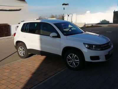Gebraucht VW Tiguan Sportline 110 PS (80 kW) 2012 Weiß SUV
