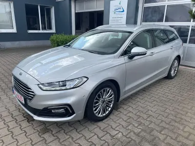 Gebraucht Ford Mondeo Titanium 150 PS (110 kW) 2022 Silber Kombi