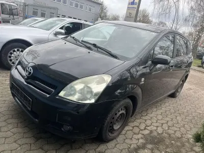 Second-hand Toyota Corolla Verso Executive 177 CP (130 kW) 2007 Negru Monovolum