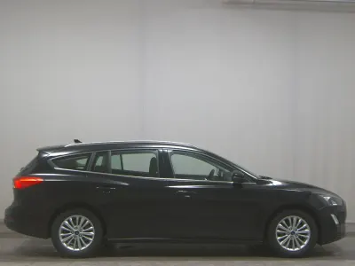 Brugt Ford Focus Titanium 125 HK (91 kW) 2021 Sort Sedan
