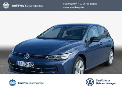 Gebraucht VW Golf VIII 150 PS (110 kW) 2026 Blau Limousine