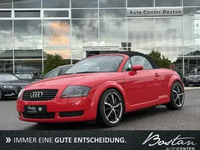 Gebraucht Audi TT Roadster 179 PS (131 kW) 2002 Rot Cabrio