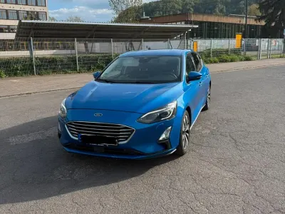 Gebraucht Ford Focus 150 PS (110 kW) 2019 Blau Limousine