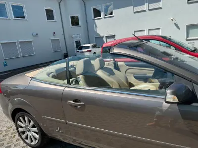 Occasion Ford Focus Cabriolet 137 ch (100 kW) 2008 Marron Cabriolet