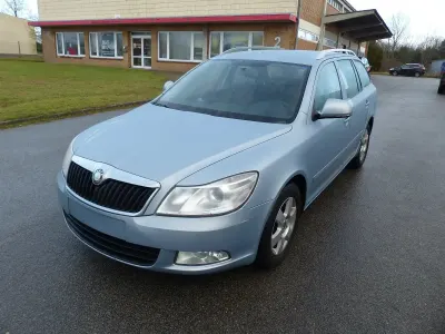 Gebraucht Skoda Octavia GreenLine 105 PS (77 kW) 2009 Blau Kombi