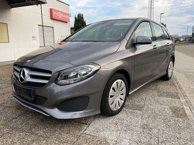 Mercedes B220