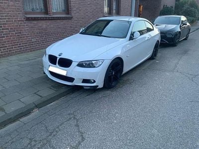 Gebraucht BMW 335 M Sport 306 PS (225 kW) 2009 Weiß Coupé