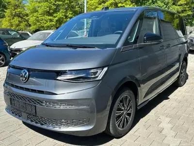 Neu VW Multivan Business 150 PS (110 kW) 2026 Indiumgrau metallic indiumgrau metallic Van / Kleinbus
