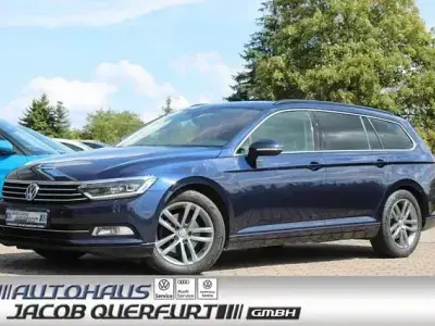 Gebraucht VW Passat 150 PS (110 kW) 2016 Blau Kombi
