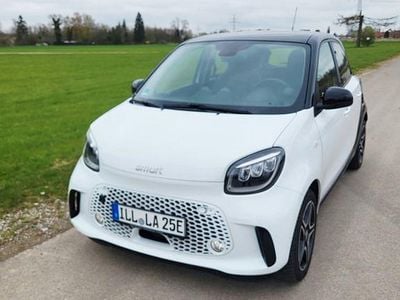 Second-hand Smart ForFour Electric Drive 60 kW (82 CP) 2020 Alb Berlinǎ