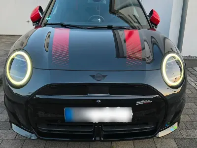 Gebraucht Mini Cooper 134 kW (183 PS) 2024 Andere farben Kleinwagen