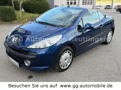 Gebraucht Peugeot 207 CC Filou 120 PS (88 kW) 2008 Blau Cabrio