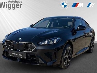 Neu BMW 220 170 PS (125 kW) 2026 Schwarz Coupé