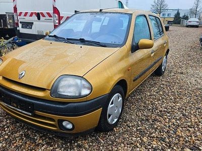 Renault Clio II