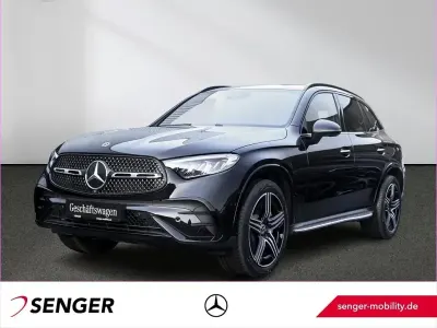 Gebraucht Mercedes GLC200 AMG 204 PS (150 kW) 2026 Lack obsidianschwarz met SUV