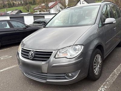Gebraucht VW Touran 105 PS (77 kW) 2008 Grau Van / Kleinbus