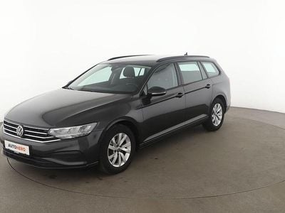 Grau Gebraucht 2021 VW Passat Kombi | 22.400 € (Guter Preis)