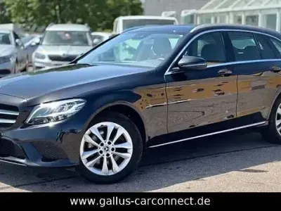 Gebraucht Mercedes C300 245 PS (180 kW) 2020 Schwarz Kombi