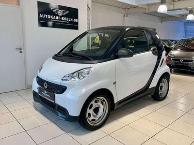 Schwarz Gebraucht 2012 Smart ForTwo Coupé Pure Coupé | 5.990 € (Etwas zu teuer)