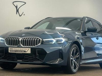 Gebraucht BMW 330e Comfort Edition 292 PS (214 kW) 2025 Arctic race blue metallic Kombi