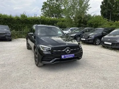 Gebraucht Mercedes GLC220 AMG line 194 PS (142 kW) 2020 Obsidianschwarz SUV