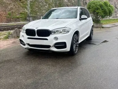 Gebraucht BMW X5 M50 Performance 381 PS (280 kW) 2014 Weiß SUV