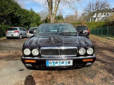 Gebraucht Jaguar X300 Executive 211 PS (155 kW) 1996 Violet Limousine