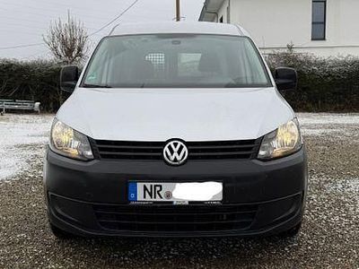 Gebraucht VW Caddy Maxi 102 PS (75 kW) 2014 Silber Van / Kleinbus