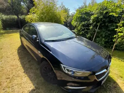 Gebraucht Opel Insignia Sport 170 PS (125 kW) 2017 Schwarz Limousine