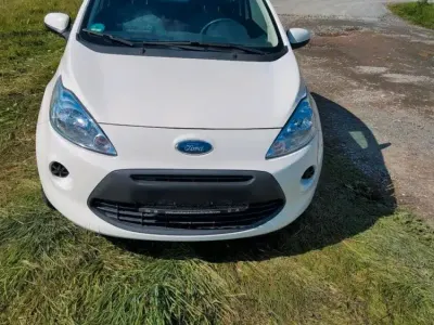 Gebraucht Ford Ka 70 PS (51 kW) 2011 Weiß Kleinwagen
