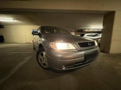 Gebraucht Opel Astra 101 PS (74 kW) 2003 Silber Limousine