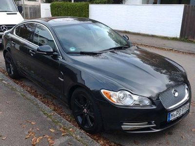 Gebraucht Jaguar XF Luxury 211 PS (155 kW) 2011 Grau Limousine