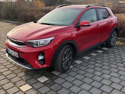 Rot Gebraucht 2020 Kia Stonic Platinum SUV | 17.700 € (Fairer Preis)