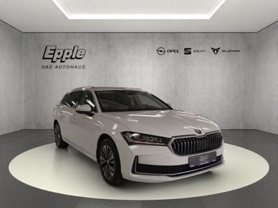 Gebraucht Skoda Superb Selection 193 PS (141 kW) 2024 Weiß Kombi