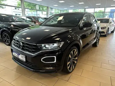 Gebraucht VW T-Roc R-line 150 PS (110 kW) 2022 Schwarz SUV